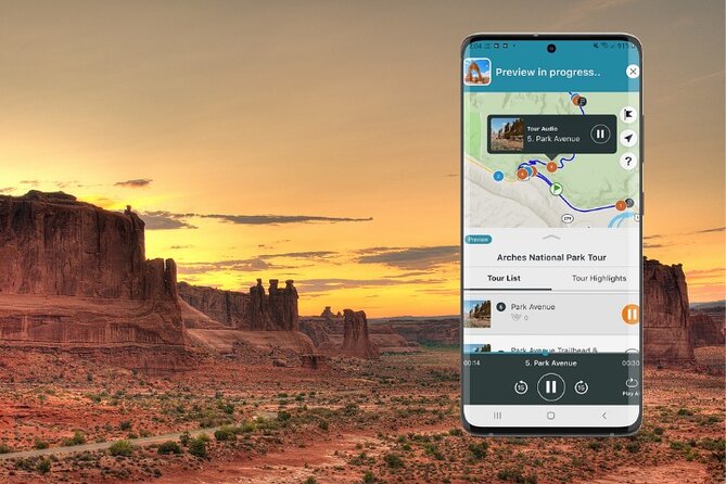 Full-Day Audio Driving Tour of Arches National Park - Moab Fault, Park Avenue, and Courthouse Towers