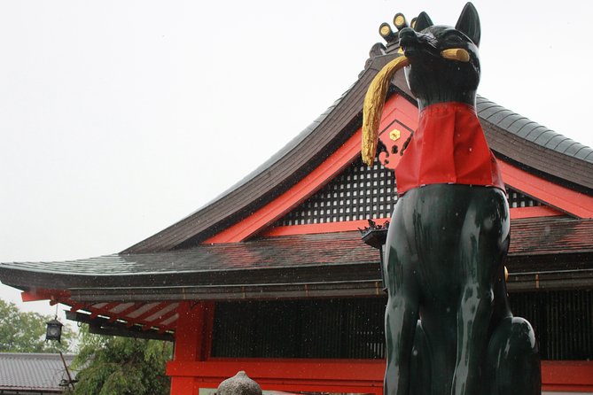 Fushimi Inari Shrine: Explore the 1,000 Torii Gates on an audio walking tour - Starting by the Fox Statue at Inari Station
