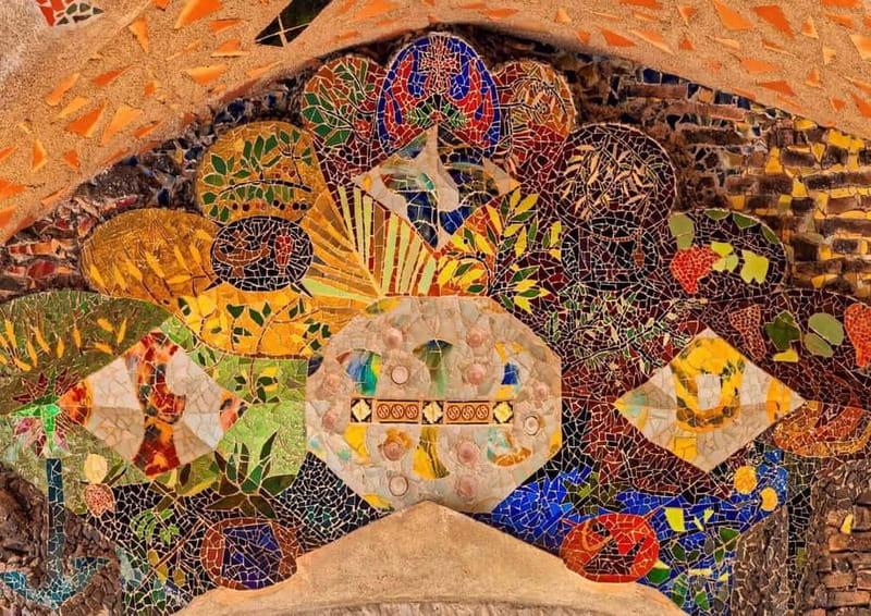 Gaudi's Crypt in Colonia Güell with Audioguide - The Interpretation Center and unfinished plans
