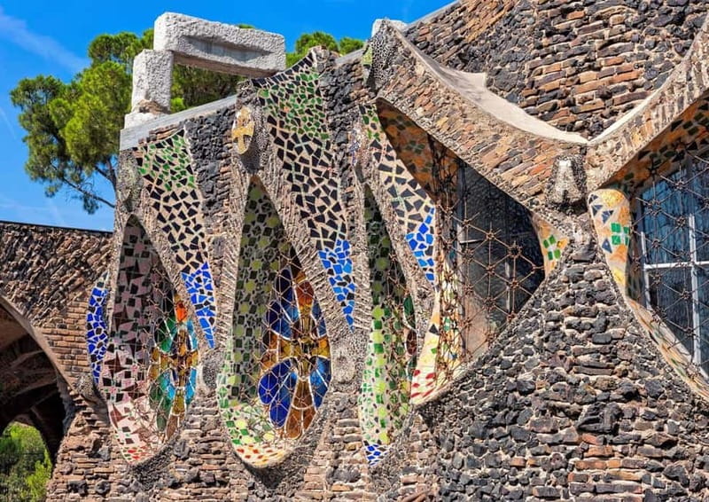 Gaudi's Crypt in Colonia Güell with Audioguide - Inside the Crypt and its twisted columns