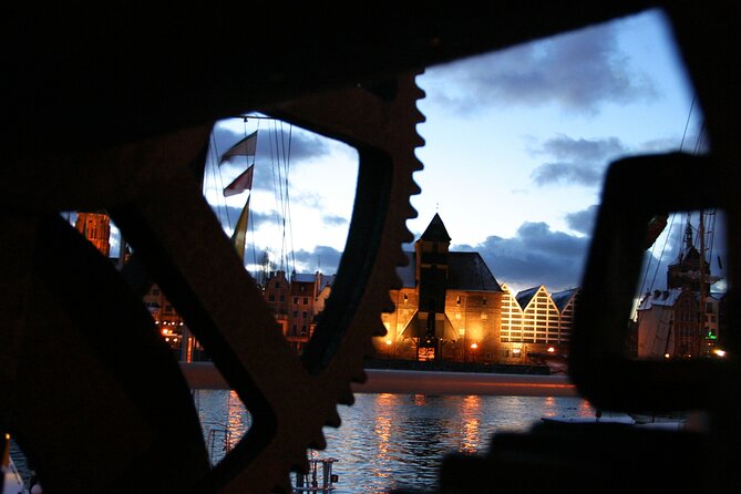 Gdansk Scavenger Hunt and Highlights Self Guided Audio Tour - Key points to know before you book