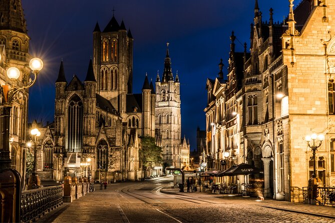 Ghent Scavenger Hunt and Highlights Self Guided Audio Tour - Handelsbeurs Gent and the arts along the route