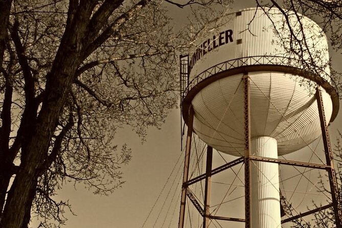 Ghosts of Drumheller: a Smartphone Audio Ghost Tour - Drumheller’s ghost walk begins with hoodoos and badlands
