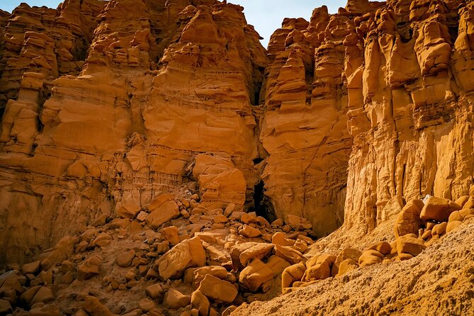 Goblin Valley Self Guided Driving Audio Tour - The Three Sisters and Goblin Valley’s signature view