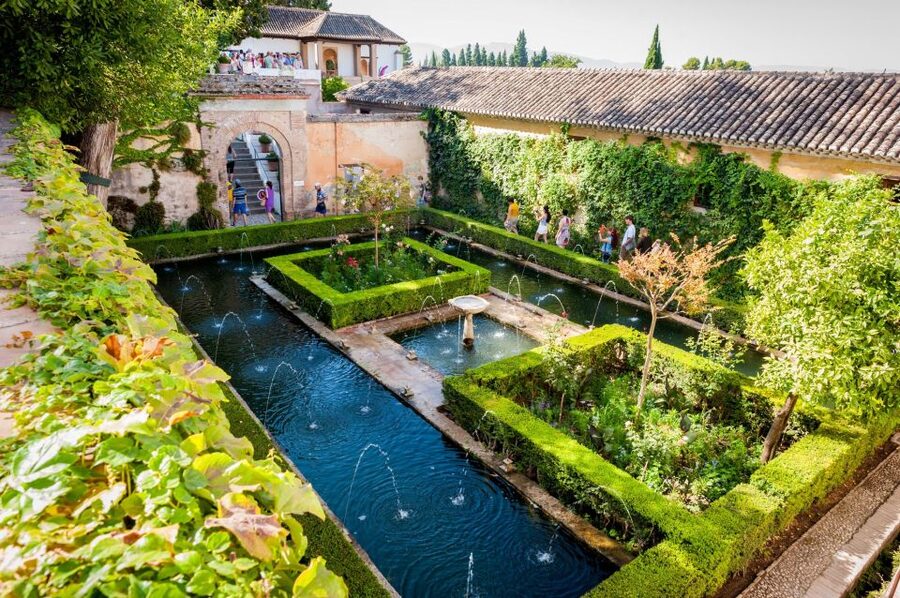 Granada: Alhambra Entry Ticket with Audio Guide - Why the three-and-a-half-hour duration may feel short