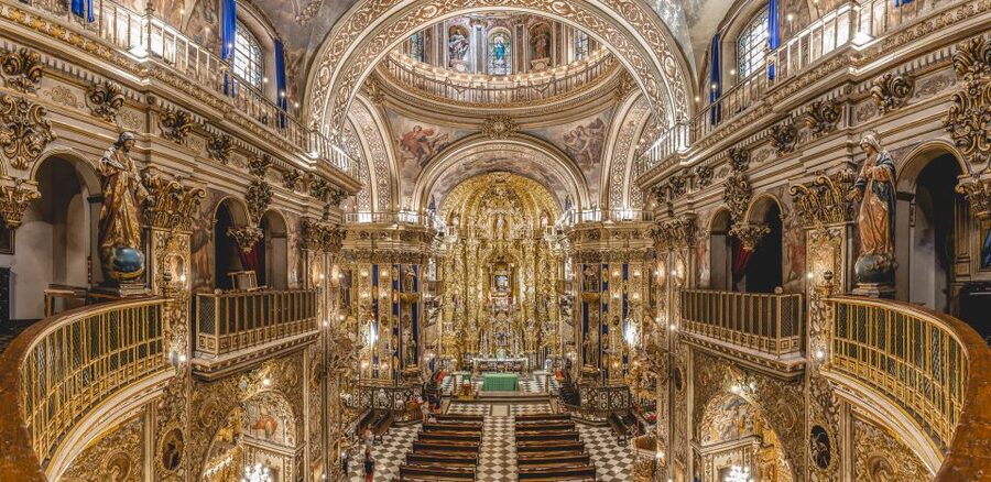 Granada: Basilica of San Juan de Dios Ticket & Audio Guide - Chapels, relics, and the message of charity