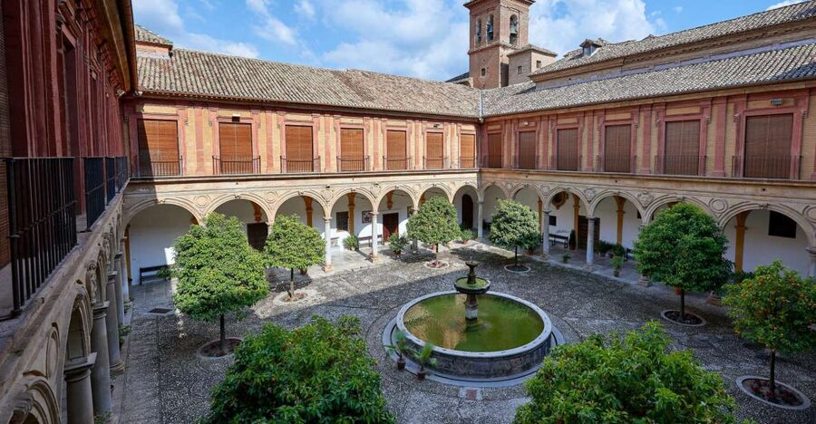 Granada: Sacromonte Abbey Entry Ticket with Audio Guide - The 1594 discovery that changed Mount Valparaiso