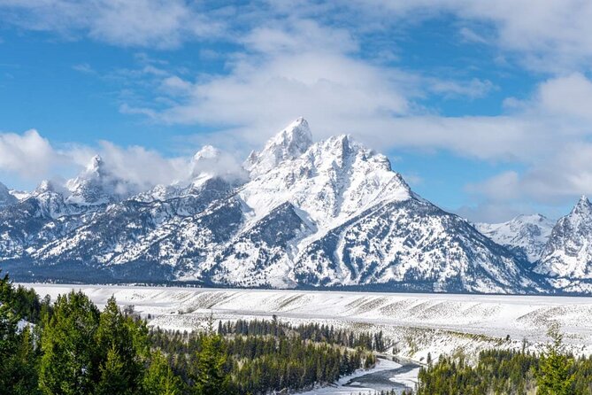Grand Teton Self-Guided Driving Audio Tour - Jackson Lake Dam and Colter Bay