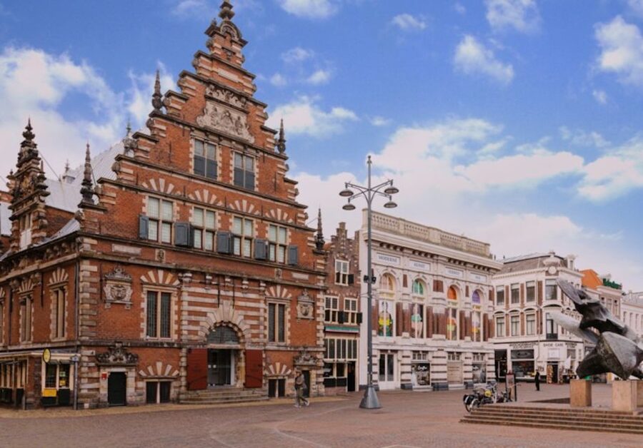 Haarlem: Frans Hals Museum Entrance Ticket with Audio Guide - Six Civic Guard paintings by Frans Hals