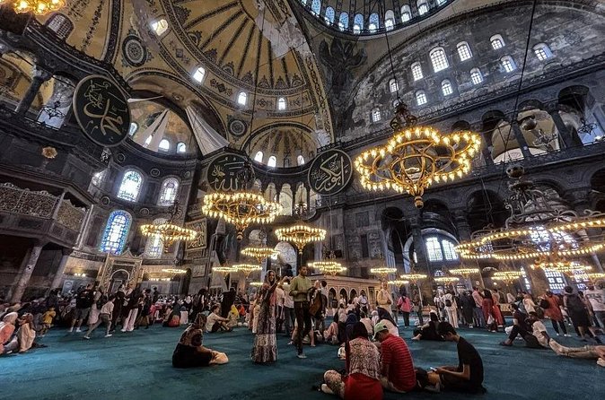 Hagia Sophia Skip-the-Line Ticket with Audio Guide - Christian Mosaics and Islamic Decoration Together