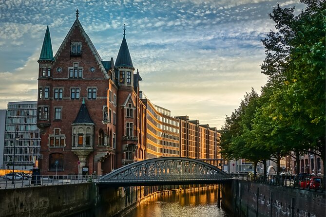 Hamburg Scavenger Hunt and Highlights Self Guided Audio Tour - Speicherstadtmuseum and the route’s repeated stop