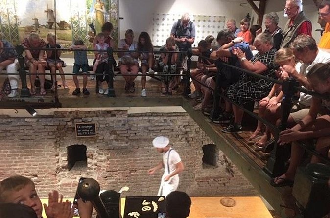 Hattem's Windmills, Bakeries and Ghosts: A Self-Guided Audio Tour - Passing through the Dyke Gate