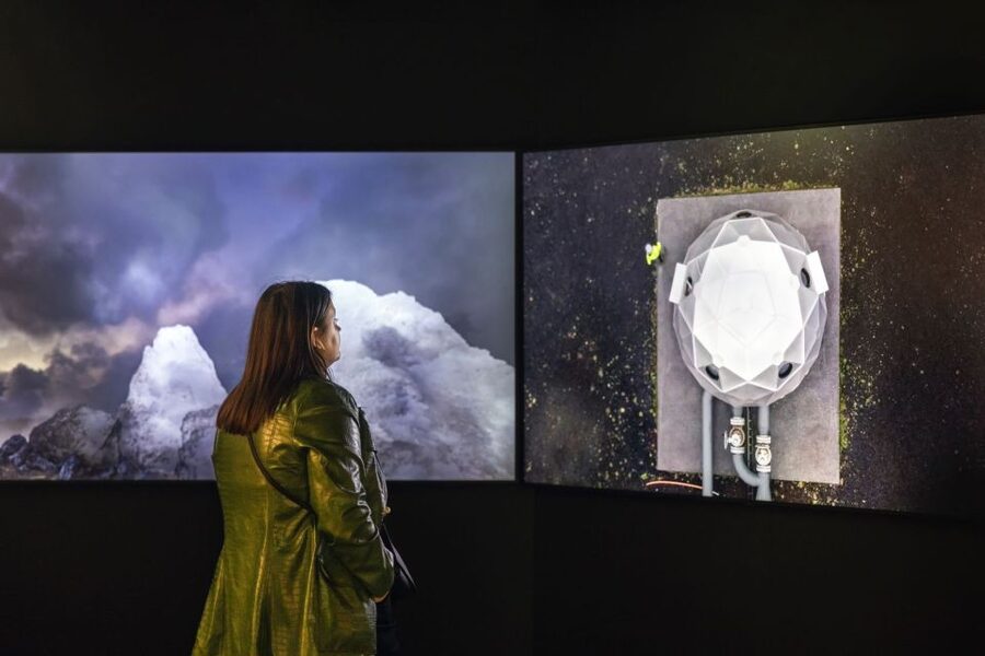 Hellisheiði Geothermal Exhibition: Entry and Audio Tour - Viewing platforms and the Mount Hengill setting