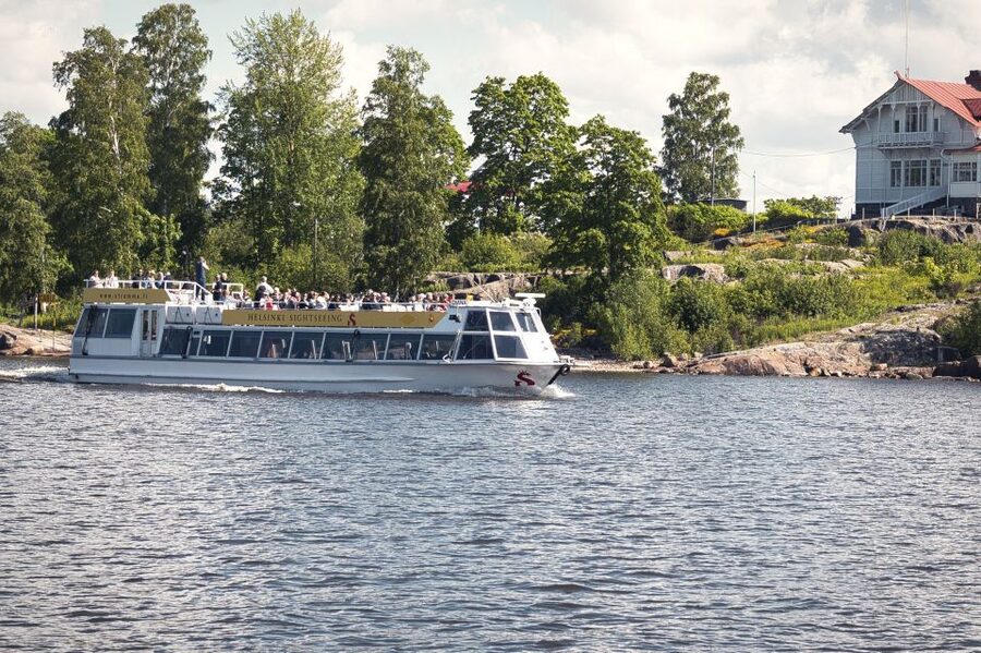 Helsinki: Sightseeing Canal Cruise with Audio Commentary - The Degerö Canal and the route’s main surprise