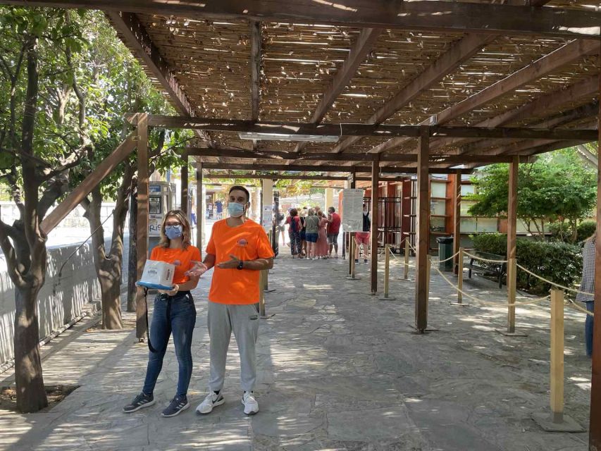 Heraklion: Palace of Knossos 3D Virtual Audio Tour by Tablet - The sun shield and aiming system