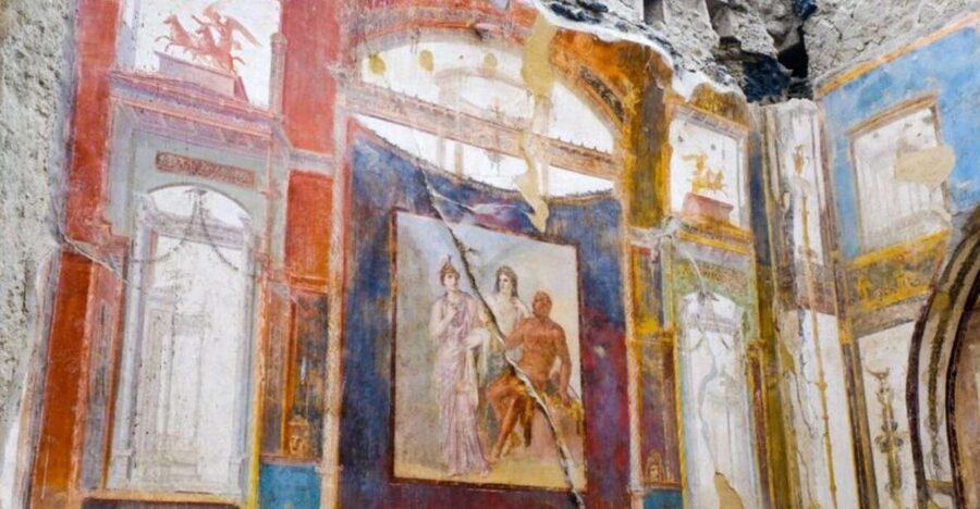 Herculaneum: Skip The Line Entrance ticket + Audioguide - Collecting the ticket, map, and audio guide
