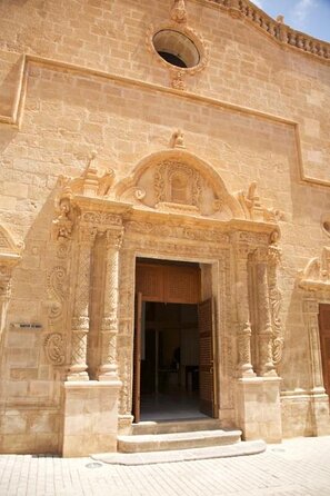 Historic Ciutadella: A Self-Guided Audio Tour - Key points to know before you walk