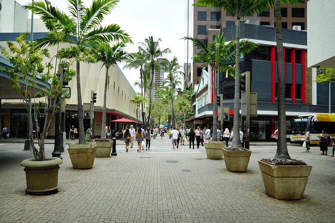 Honolulu Historic District a Smartphone Audio Walking Tour - Downtown Honolulu’s theater and pedestrian mall