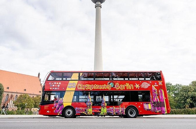 Hop-on Hop-off Berlin Tour with Audio Guide - Markgrafenstraße and the Icebar connection