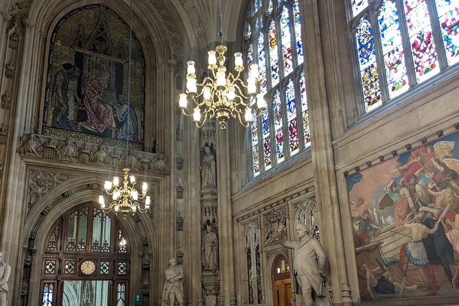 Houses of Parliament Ticket & Political London Audio Guide - The Political London app and the wider Westminster setting