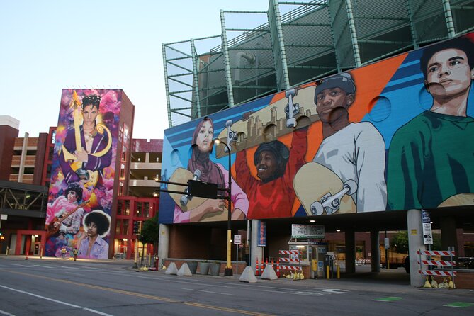 In the Footsteps of Prince: A Self-Guided Audio Tour of Downtown Minneapolis - Key points at a glance