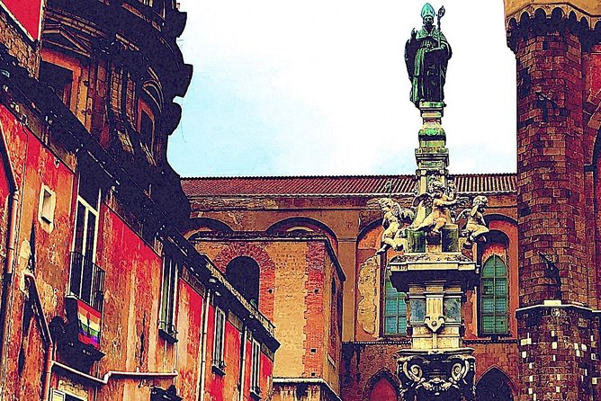 Interactive audio guide for the historic center of Naples - Sant’Anna dei Lombardi and the Vasari Sacristy