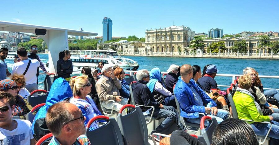 Istanbul: Bosphorus Cruise w/Audio Guide and Sunset Option - Why Istanbul Looks Different From the Bosphorus
