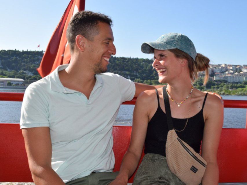 Istanbul: Bosphorus Sightseeing Cruise Tour with Audio Guide - Kandilli, Beylerbeyi, and the Asian shore