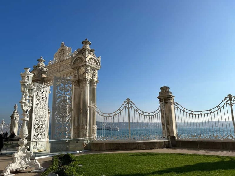 Istanbul: Dolmabahce Palace and Harem Fast-Track & Audio - The gardens and the Bosphorus setting