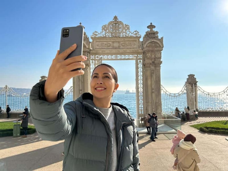Istanbul: Dolmabahce Palace and Harem Fast-Track & Audio - Photography rules and what you can actually record