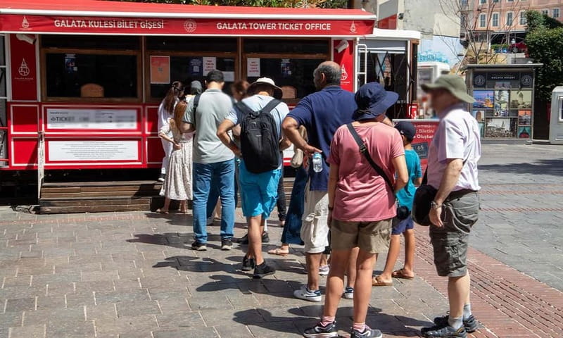 Istanbul: Galata Tower Skip-the-Line Ticket & Audio Guide - Getting through the entrance