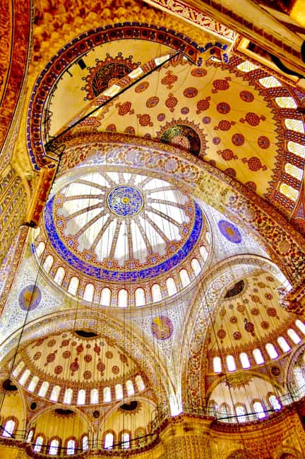 Istanbul: Hagia Sophia Skip-the-Line Ticket with Audio Guide - Timing, emails, and the one-day window