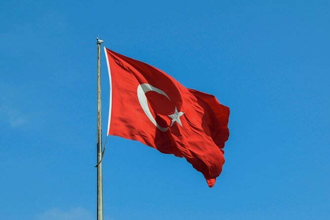 Istanbul Walking Tour with Audioguide on Your Smartphone - Gülhane Park, the Column of the Goths, and museum choices