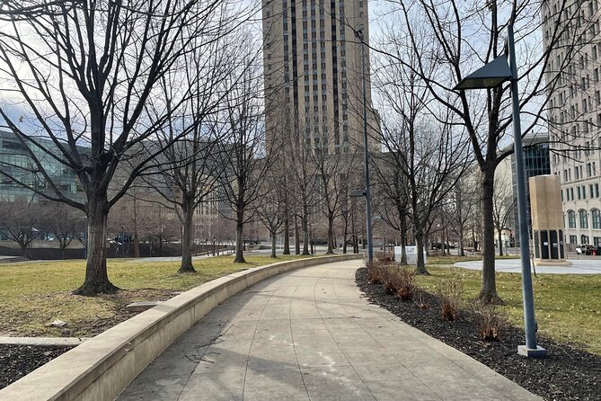 Kansas City Self-Guided Walking Audio Tour - Hotel Phillips and the story of Harry Truman
