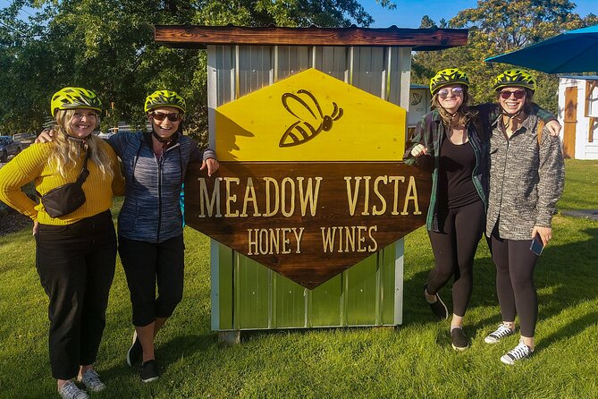 Kelowna E-Bike Bee Tour, Tastings, Organic Lunch & Audio Guide - Two hours at Meadow Vista Honey Wines