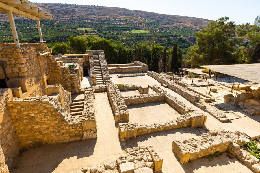 Knossos Palace: E-ticket with Audio and Heraklion City Tour - When this experience suits you best