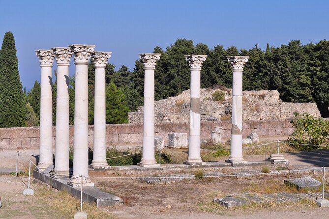 Kos Scavenger Hunt and Highlights Self Guided Audio Tour - Eleftherias Square and the everyday center of Kos