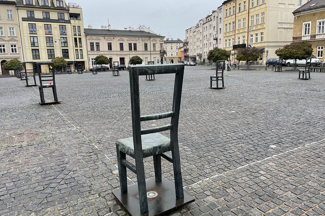 Krakow Jewish Ghetto and Quarter Audio Guided Walking Tour - Murals, myths, and the route toward the river
