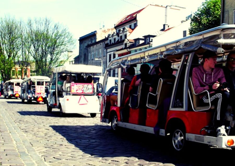 Krakow: Private Panoramic Tour by Golf Cart with Audio Guide - Practical booking advice