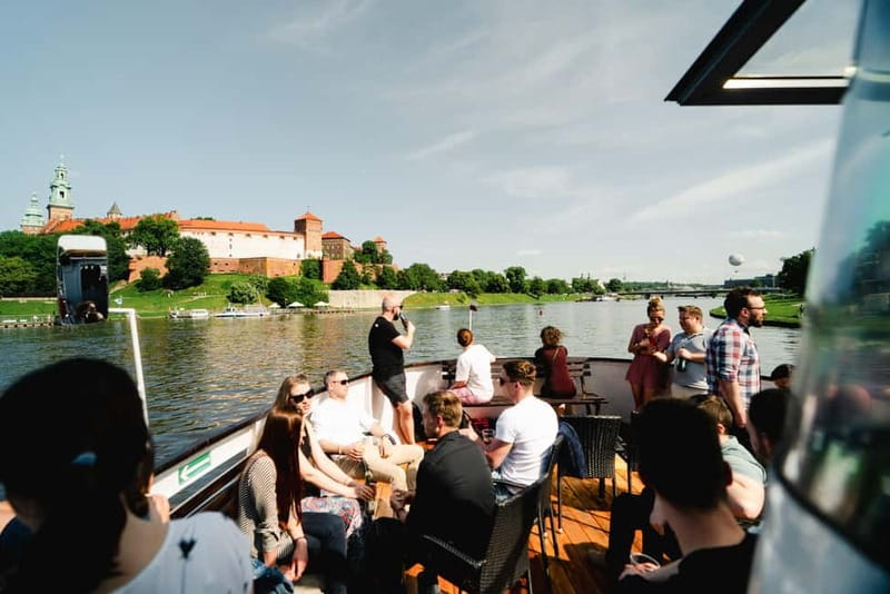 Krakow: Vistula River Sightseeing Cruise with Audio Guide - Finding the dock near Grunwald Bridge