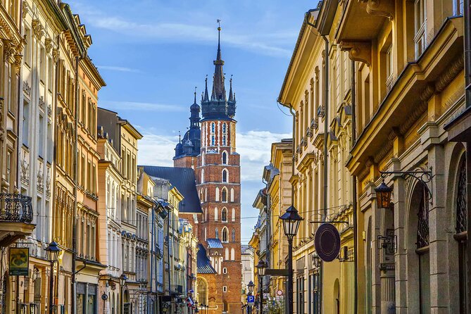 Krakow Walking Tour with Audioguide on Your Smartphone - Walking Florianska Street to Market Square