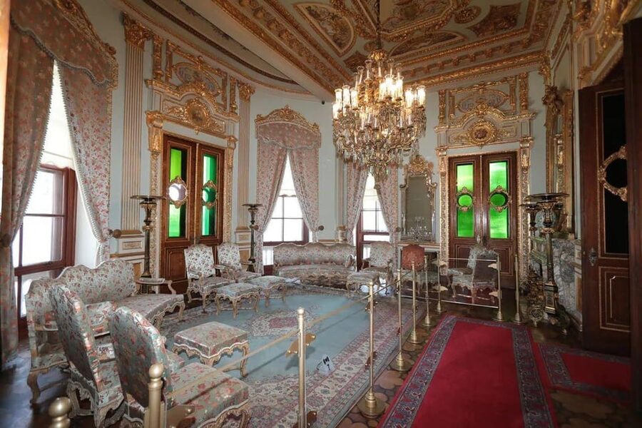 Kucuksu Pavilion Skip-the-Line Ticket with Audio Guide - Why Küçüksu Pavilion deserves a place in your Istanbul plans