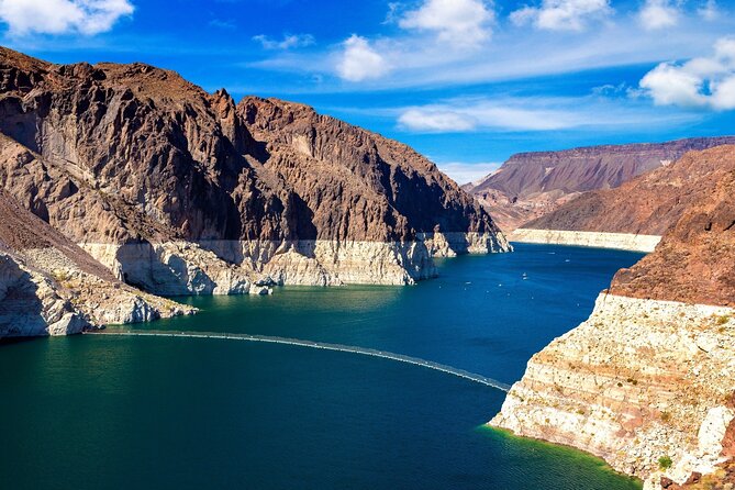 Lake Mead & Valley of Fire State Park Self-Guided Audio Tour - Sunset View Scenic Overlook and the big picture