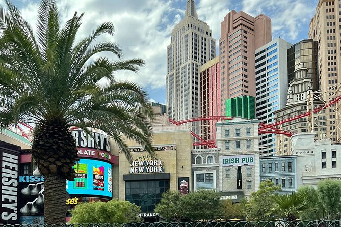 Las Vegas Neon and Secrets: Self-Guided Audio Tour - Downtown Container Park and the city’s creative side