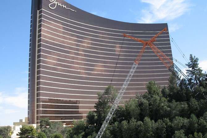 Las Vegas Strip Self-Guided Walking Audio Tour - From Leo the Lion to the MGM Grand