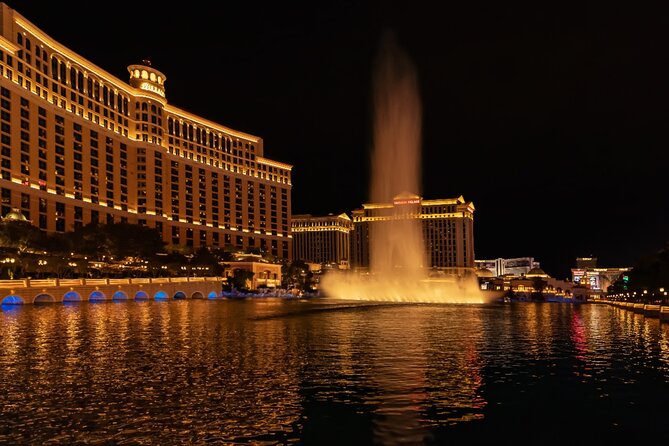 Las Vegas Strip Self-Guided Walking Audio Tour - Flamingo, Harrah’s, and the Old Strip