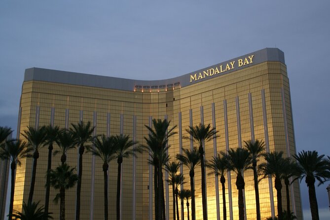 Las Vegas Strip Self-Guided Walking Audio Tour - New York-New York, Excalibur, and Luxor