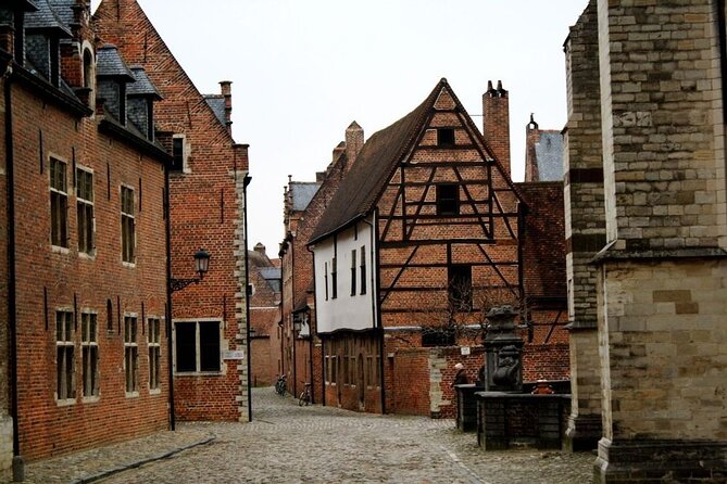 Leuven: City Walk with Audio Guide in 7 Languages on your Phone - The Groot Begijnhof and quieter streets