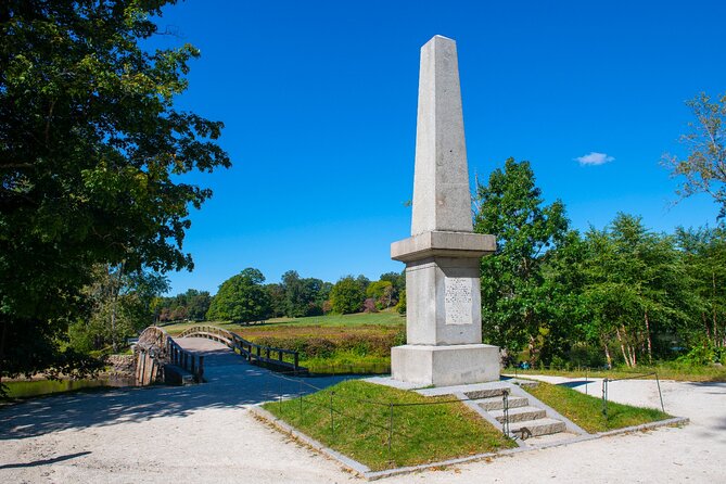 Lexington & Concord Self-Guided Driving & Walking Audio Tour - The Wayside, Orchard House, and Concord’s writers