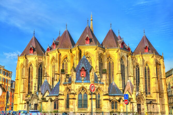 Lille Scavenger Hunt and Highlights Self Guided Audio Tour - The Old Stock Exchange and Grand Place